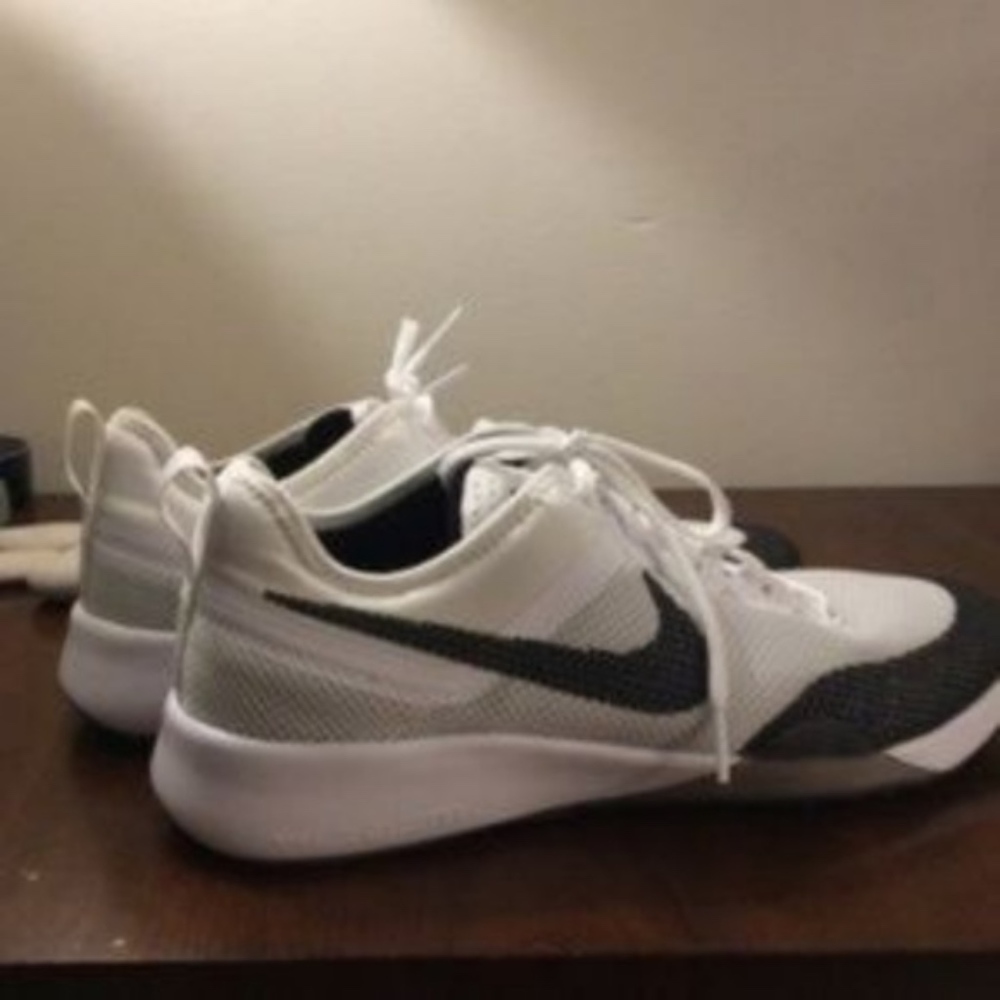 NEW NWT Nike Air Zoom Dynamic Mesh Trainer Shoe 8 - Picture 2 of 8
